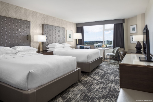 Sheraton Vancouver Guildford Hotel